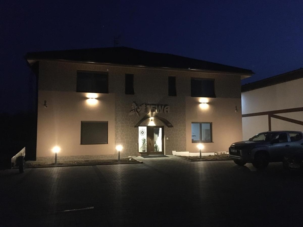 Penzion U Medveda Frýdek-Místek Exteriör bild